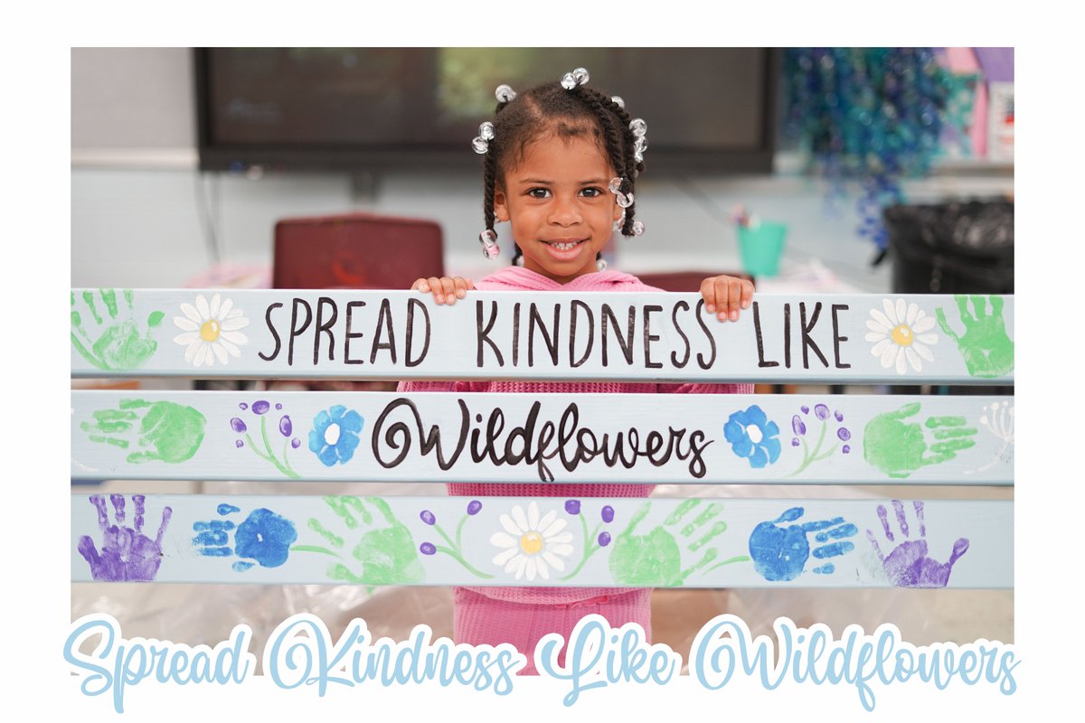MrsOArtStudio's tweet photo. 💙Creating Friendships and Inspiring Kindness💛    
A beautiful buddy bench made with love and ready to spread kindness wherever it goes. 
@cucps #WeAreCuCPS

#artsacrossva24
#serviceprojects
#ccesdukes
#SpreadKindness 
#buddybench https://t.co/nnoLhMibZg