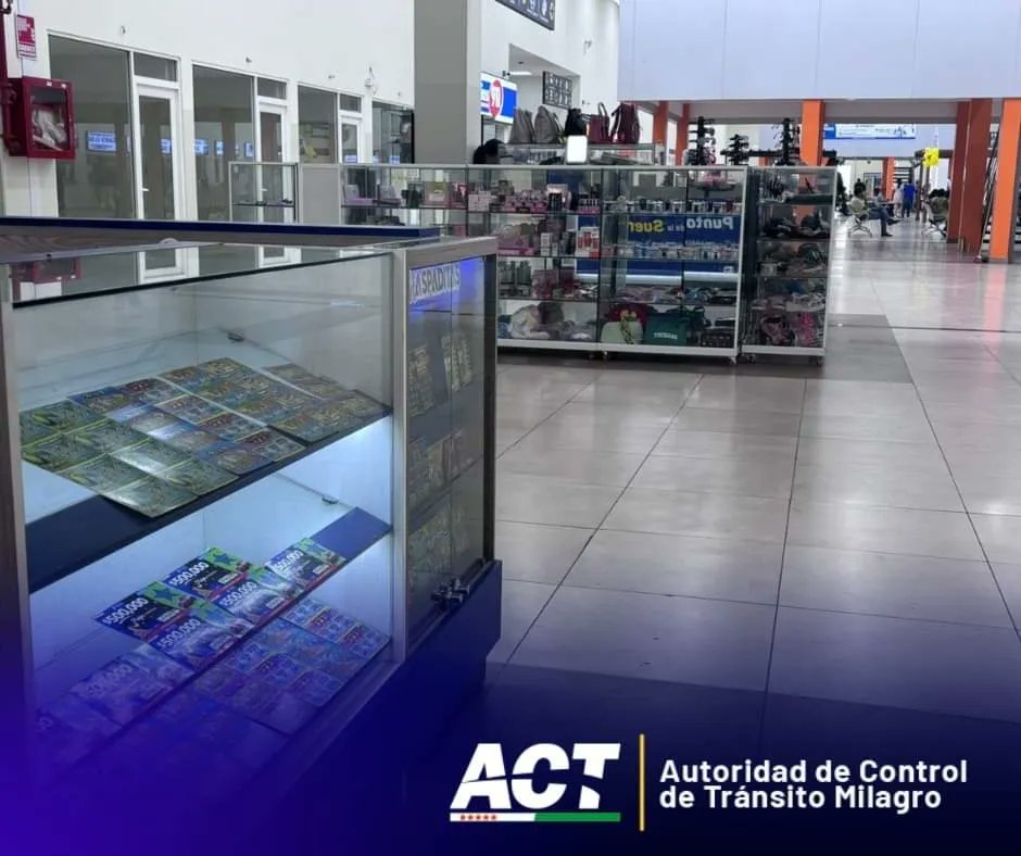 ACTMilagro's tweet photo. #ACTinforma | Se incrementan los negocios en la nueva Terminal Terrestre.
Desde el martes 12 de marzo entra a funcionar una agencia del Banco del Pacífico, con la más alta tecnología. https://t.co/rVWuUKCe1p