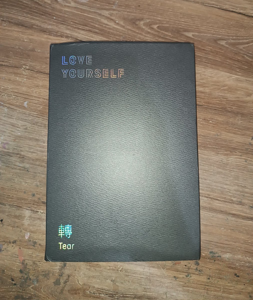Kook_com_leite's tweet photo. Tô vendendo minha coleção, quem tiver interesse pode se manifestar na dm ou nos comentários que eu passo os valores. Mando vídeos na dm tbm
#JIMIN #albumbts #venda #Loveyourself #face #facejimin https://t.co/QXRiM67eXk