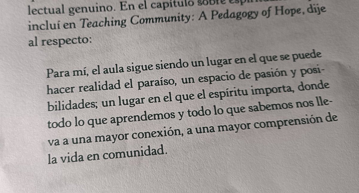 Juamagar's tweet photo. Bell hooks. https://t.co/ybhoucrwni