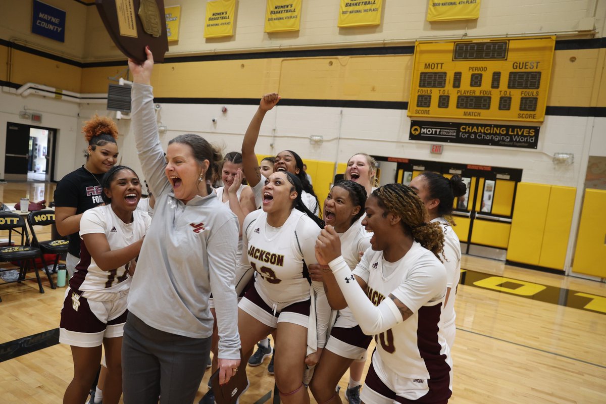 JacksonCollege's tweet photo. More excitement after Saturday’s big win by the Jets women’s basketball CHAMPS! 
- Congratulations to Michelle McGee, tournament MVP. McGee, Kaylona Butler and Zoandria Bamm were named to the All-Tournament team. 
- Also scoring in double digits, Trinity Brown and Maya Pierce. https://t.co/KbVpt5HFgc