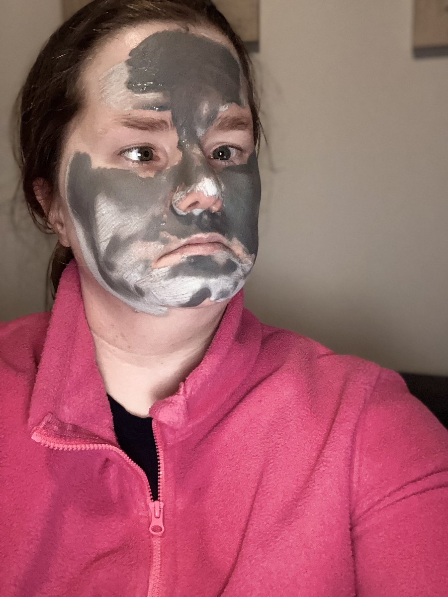 idaengstrom88's tweet image. Kvällen avslutas med en ansiktsmask från rituals #facemask #facemaskselfie #hudvård #hudvårdsrutin #ritualscosmetics