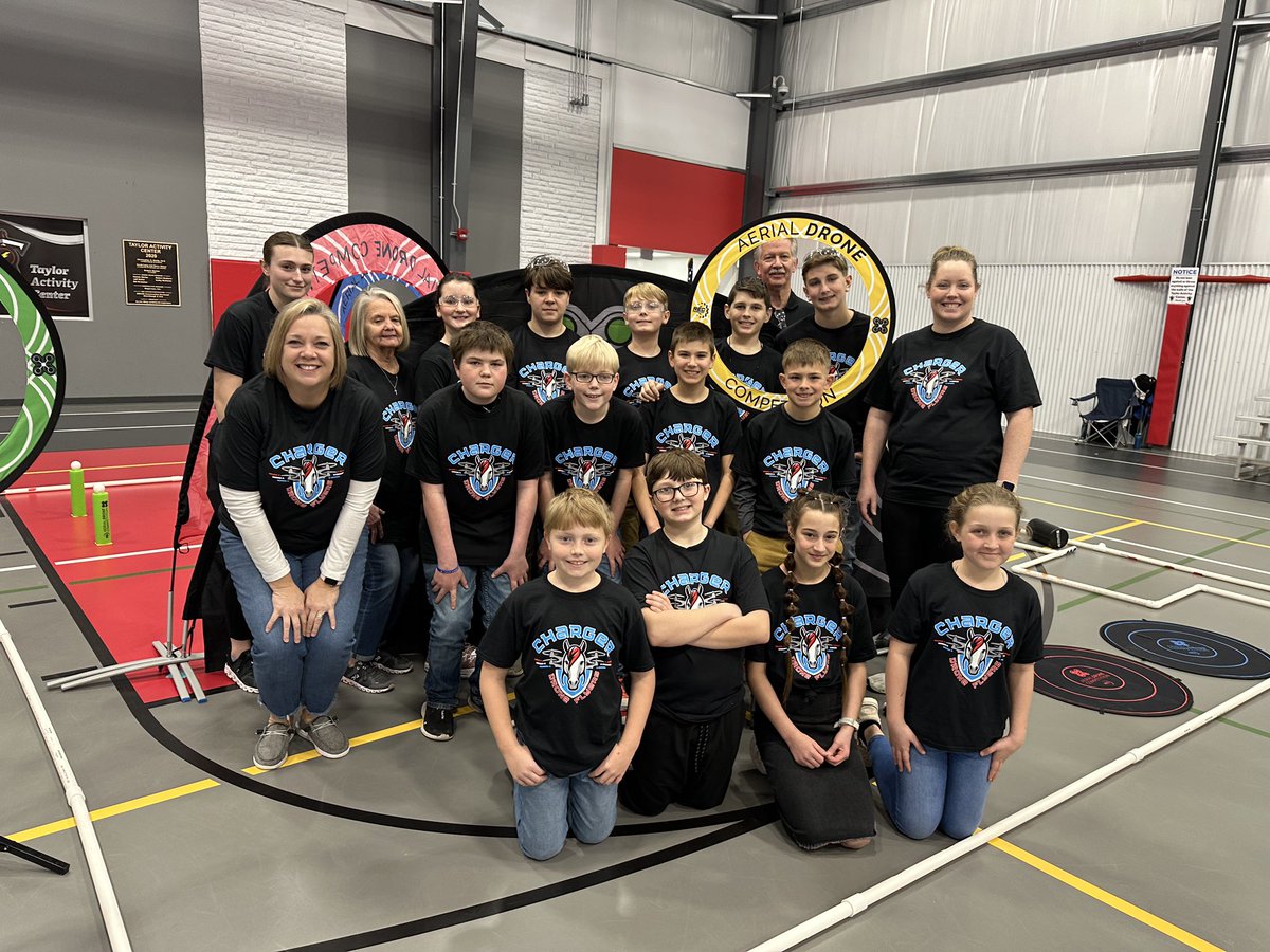 dottiehellmich's tweet photo. Our first ever NDES drone team competed this weekend. They did a fantastic job, and we are so proud of them and their hard work! https://t.co/tCHAEWp5Me