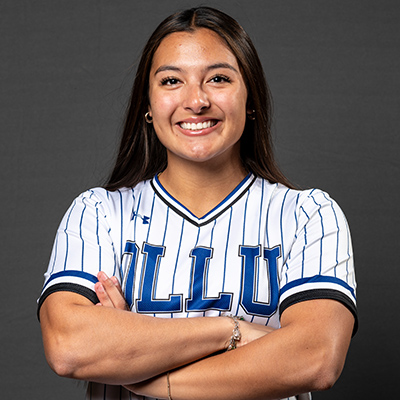 #BigBlueSpotlight: Ava Hernandez had two fantastic outings in the circle for #OLLUSoftball this past weekend. Read more: ollusaintsathletics.com/landing/aotw/A…. #WingsUpSaints