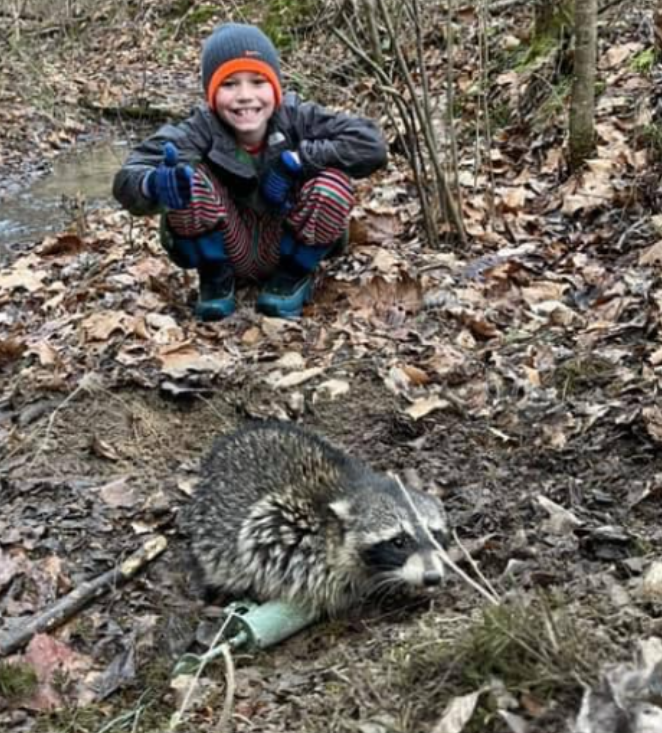 One face is smiling with joy and the other face is terrified. Children are indoctrinated into trapping by their parents. They are taught that any life other than a human life is disposable. What a shame. #BanTrapping #CompassionOverKilling #NHCART