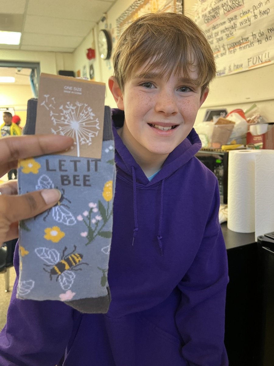 MESHoneyBees's tweet photo. Gratitude: πs and socks!! When you are greeted first thing in the morning with the biggest smile and a pair of new socks is there any better?!? The answer is no! My cup runneth over! #HappyMonday #BeeThings #HudsonRocks https://t.co/TyU6muWIPR