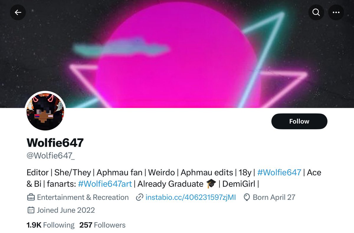 ItsImaniW2024's tweet photo. I have two twitter accounts I use to post:

1. @Wolfie647_ (June 2022 - June 2023)

2. @RealTheWolfie (Sep 2023 - Dec 2023)

And tbh I was a cringey and a weird kid with the worst haircut and unhealthy version of me man, but I miss making memes and edits so should I do it again😏 https://t.co/MFTWZN2sWA