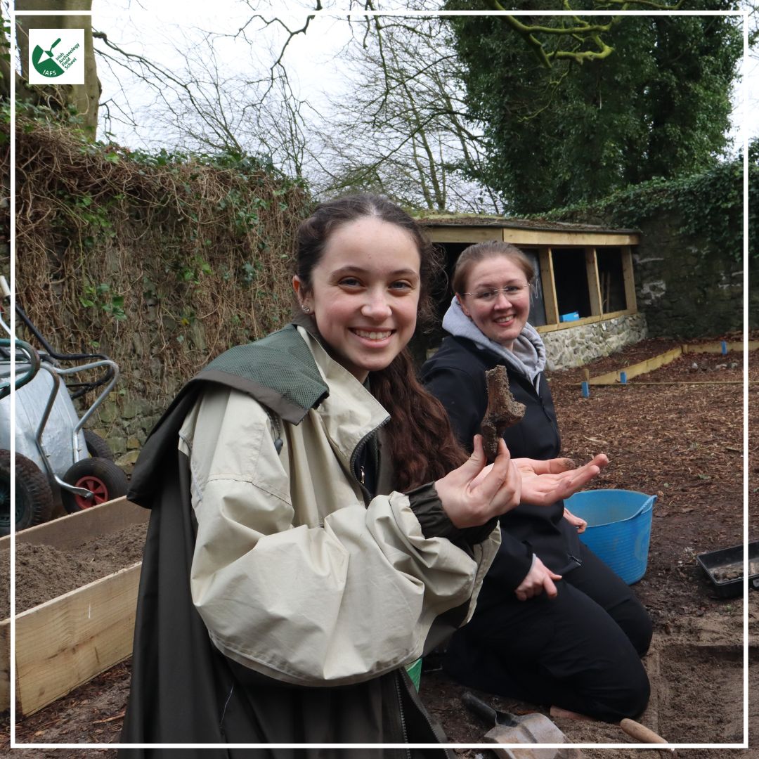 IrishHeritageSc's tweet photo. Day1 of Forensic Anthropology
After the required orientation, our lovely students have been hard at work learning all there is to know about burial excavation and getting stuck in! The Dumpy Level has just been put away and the planning boards are ready for use tomorrow 📸💀🦴 https://t.co/kJdDuOrKjL