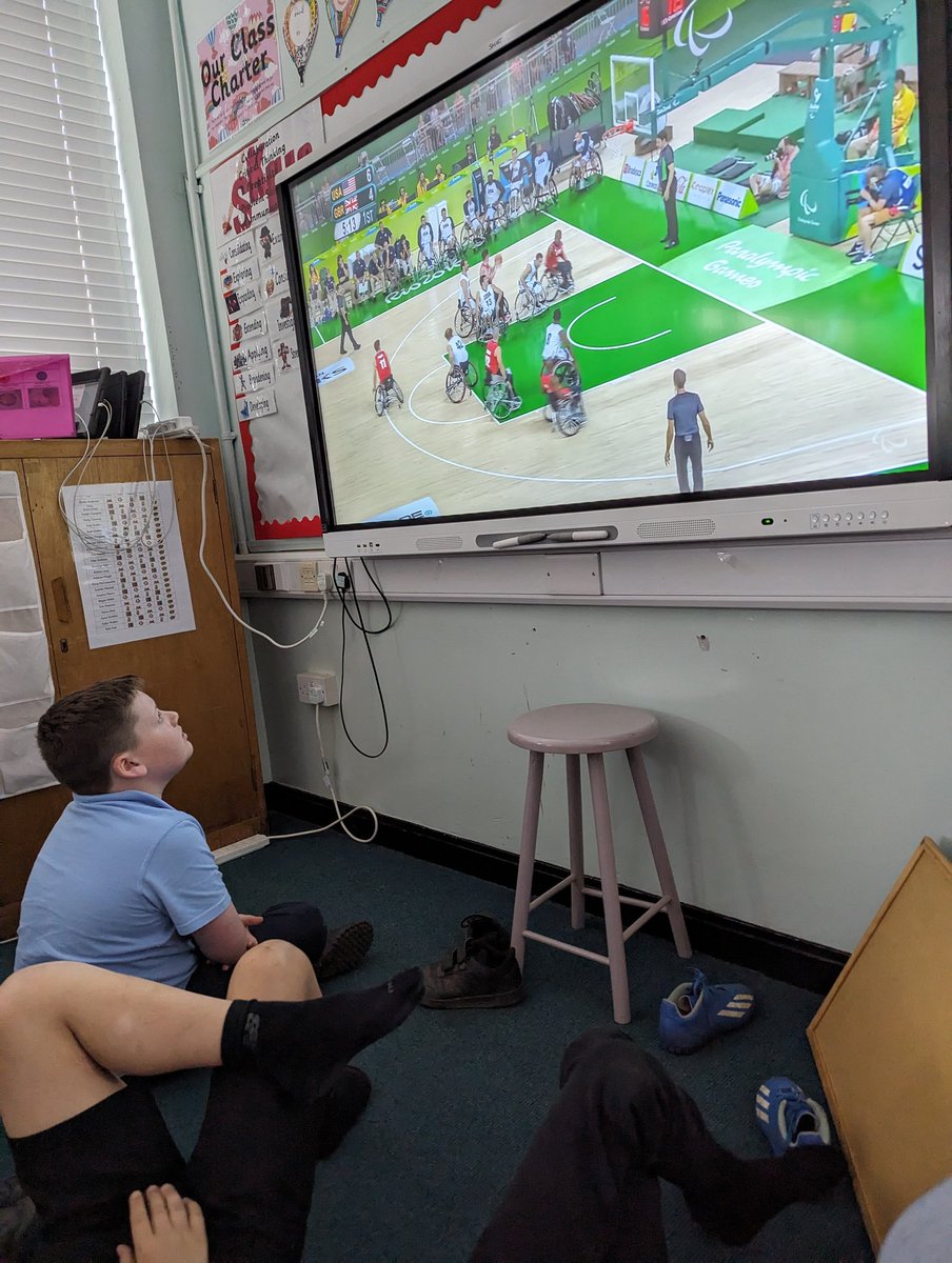 To finish the day, we looked at prosthetics and the history of the Paralympics through a Glasgow Science Centre live lesson, BBC and watching some clips of Paralympic sports. We were inspired to dream big and never let anything get in our way! 😁