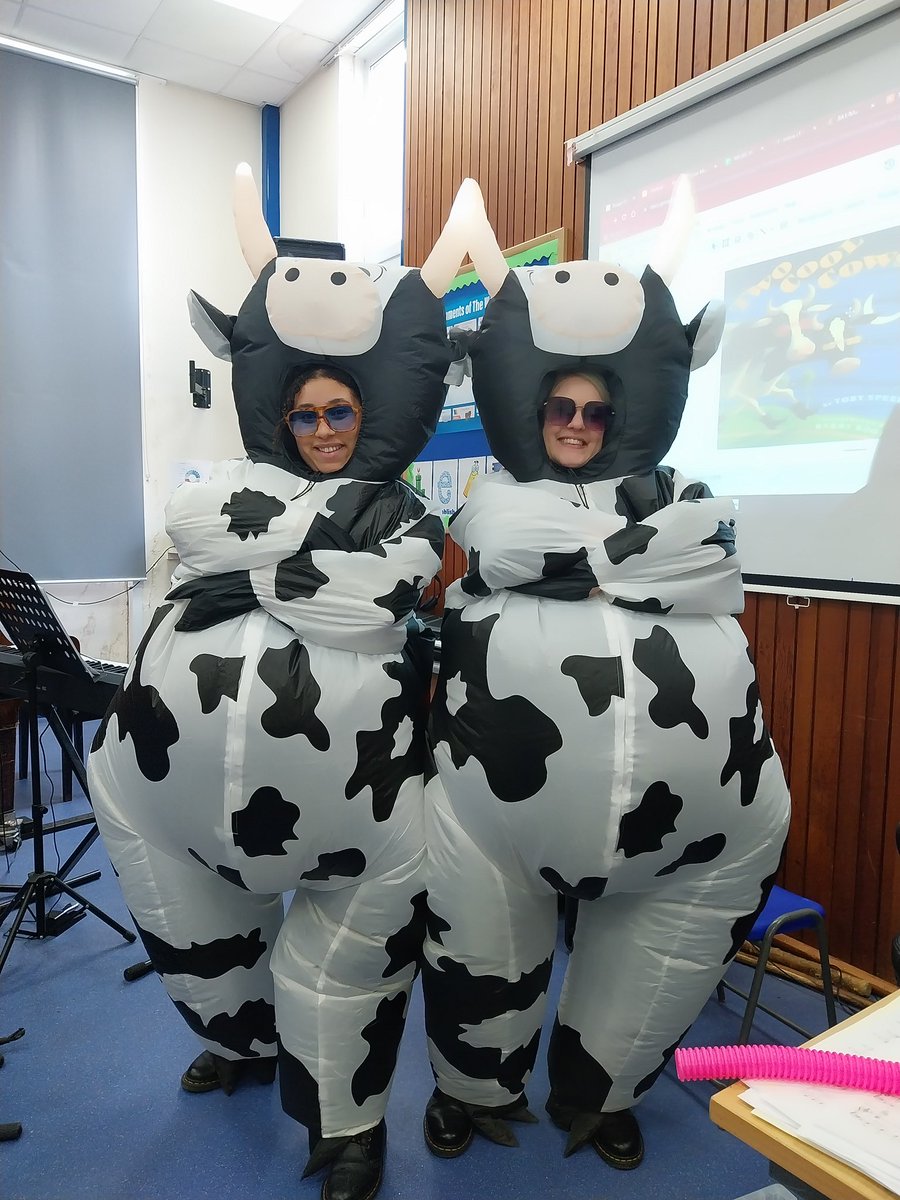 Mrs B and Miss Wadley dressed up for world book day! <a href="/WorleCSA/">WCSA</a>