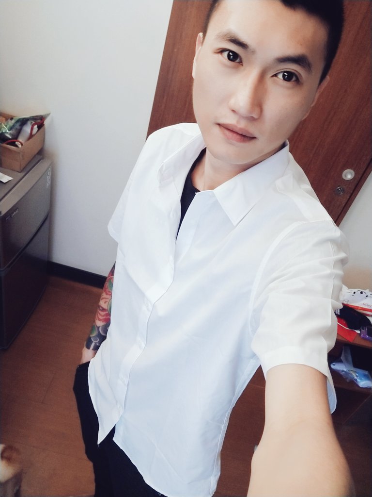 Q54872313's tweet photo. 直接點👍 https://t.co/2m7x8iQy80
