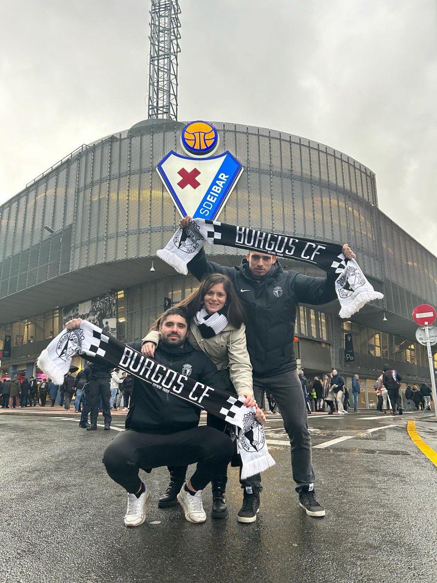 AlvaroMaeso's tweet photo. 🖤🤍 https://t.co/fdhHyuDK00