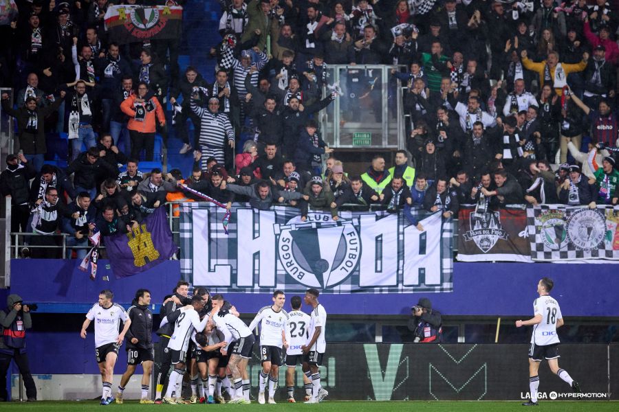AlvaroMaeso's tweet photo. 🖤🤍 https://t.co/fdhHyuDK00