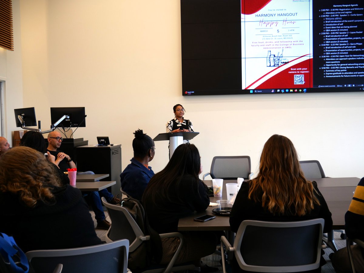 UMSLBUSINESS tweet media