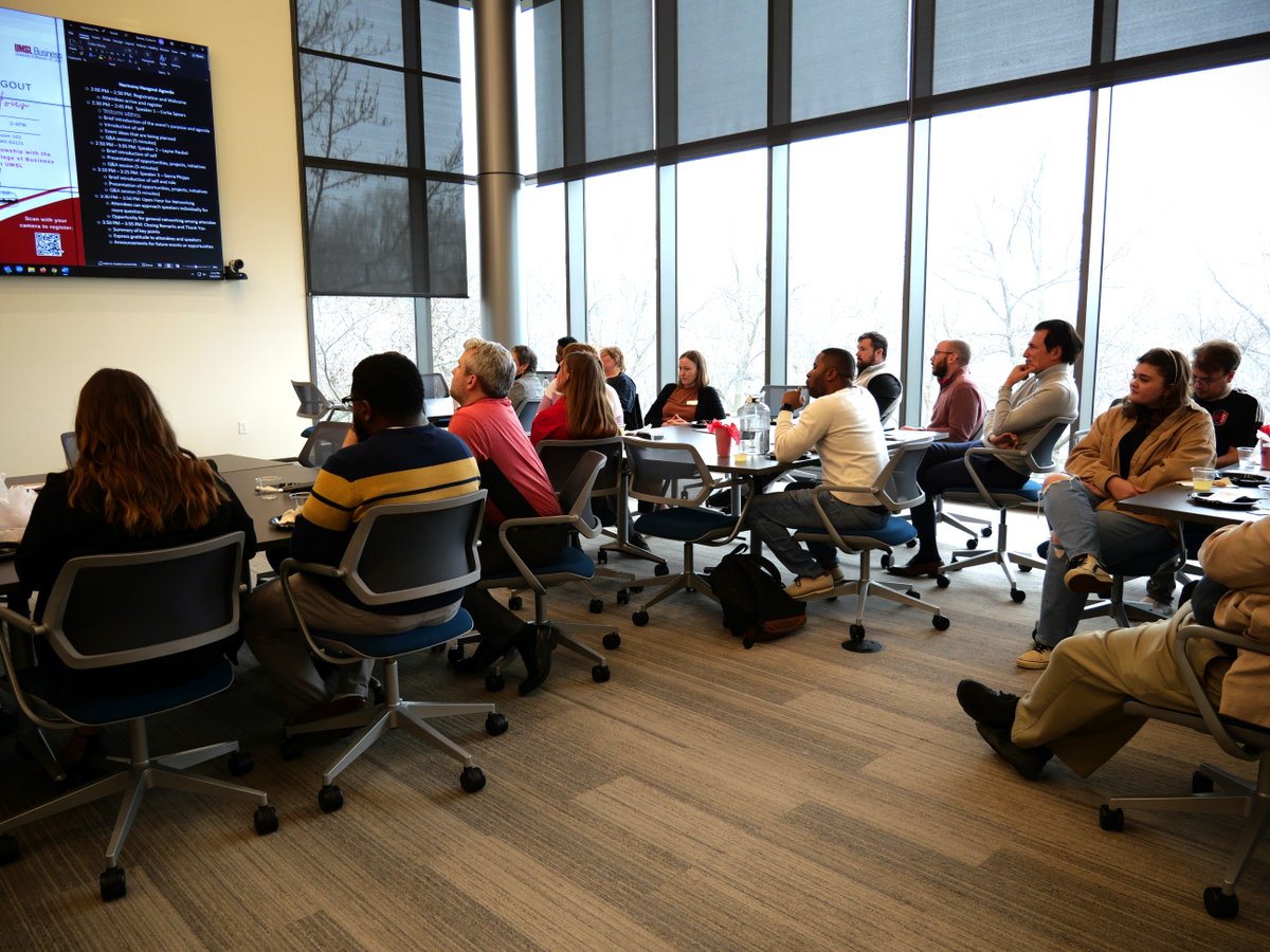 Last week our Undergraduate Recruitment Coordinator hosted a "Harmony Hangout Happy Hour" to foster our relationships with other offices on campuses, along with local community colleges. We are looking forward to the growth of our partnerships.

Thank you for attending! 🔱