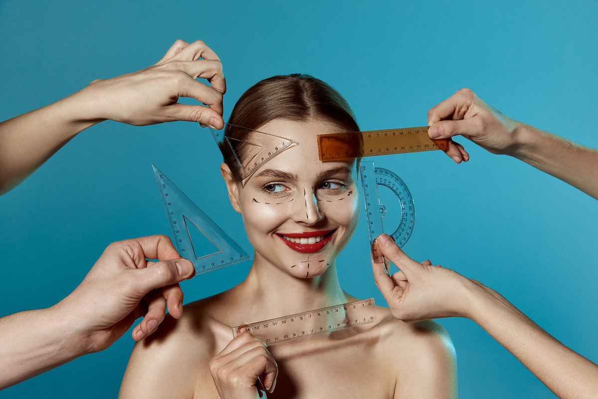 drapesos's tweet image. Join the spring beauty transformation with Dr. Apesos! As a renowned plastic surgeon, he's dedicated to revealing your true beauty. Swipe up to book your consultation now! #SpringMakeover #TrustedExpert
bit.ly/3FV7Jue