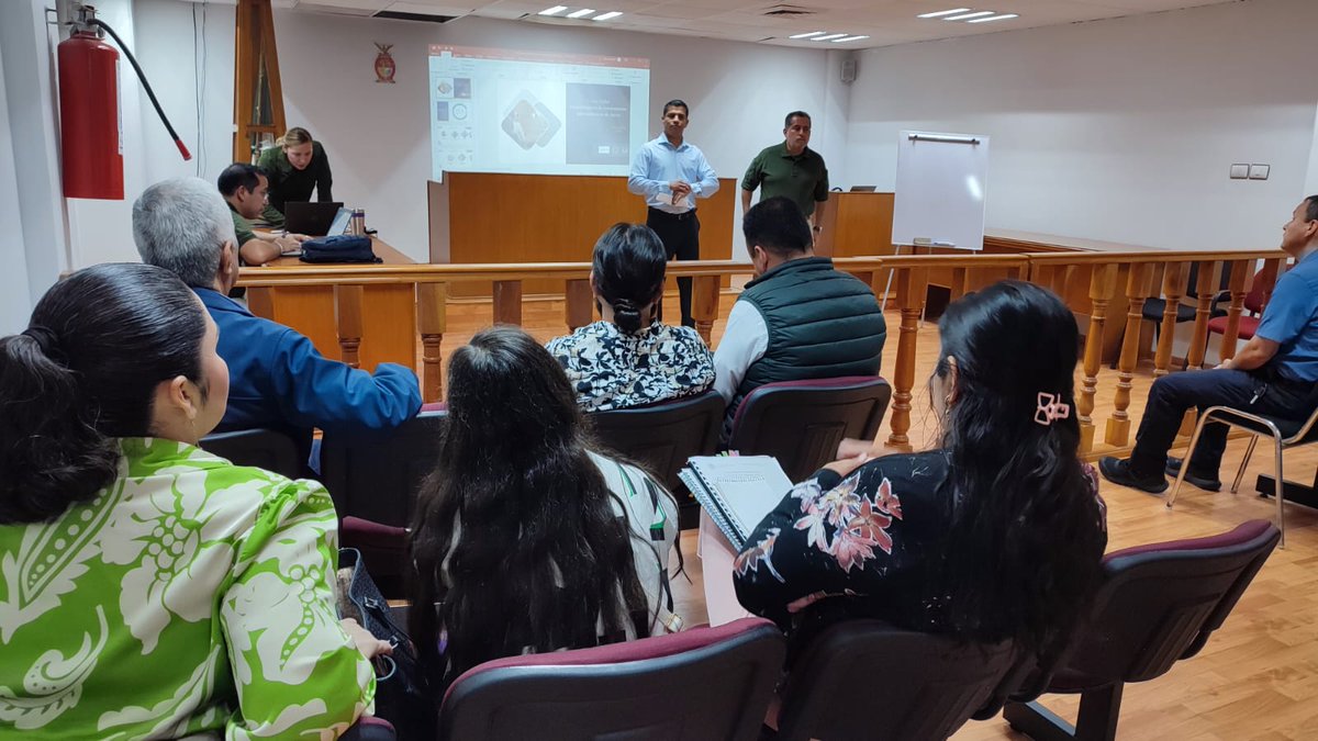 FiscaliaSinaloa's tweet photo. ⚖️👩🕵👱 | Abrimos Noveno bloque de capacitación con apoyo de #ICITAP a #FiscalíaSinaloa en donde nuestros elementos de MP, Peritos y personal Analista se especializan en el Curso -Taller Especialización de Competencias para Audiencias de Juicio.
#Fiscaliasiemprecontigo https://t.co/q8yCT8rP9z
