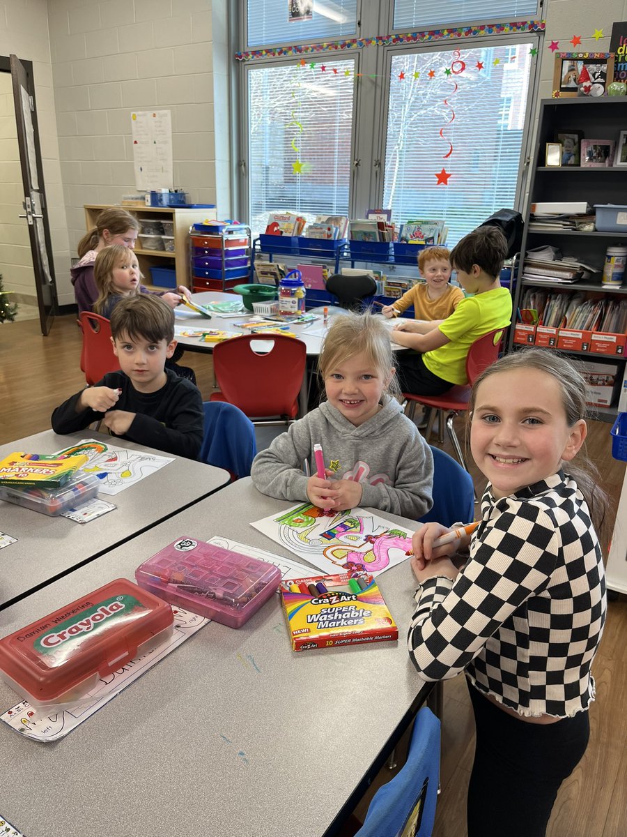 We had a fun time doing our service project with our kindergarten buddies today! #AmityFamily <a href="/DeerParkAmity/">Deer Park Amity</a> <a href="/DeerParkSchools/">Deer Park Schools</a>