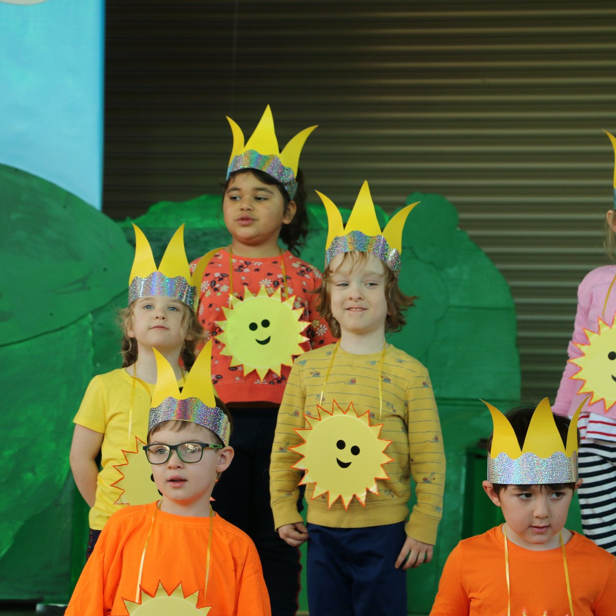 Last week, students from Pre-Kindergarten to Grade 3 performed "There's a Sunflower in my Supper," a wonderful musical about Daisy the cow's dream to grow a glorious garden 🐮🌻 A job well done by all performers!