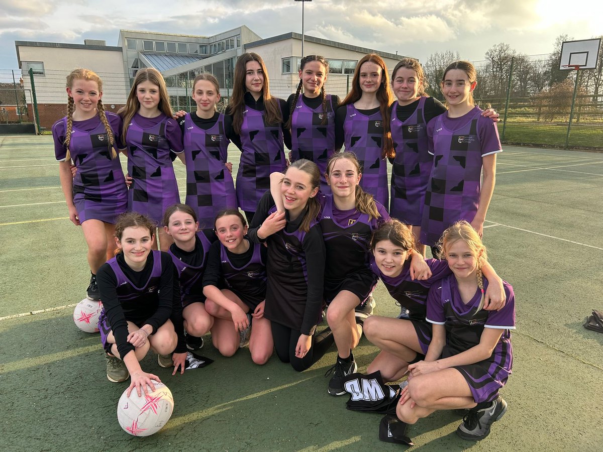 exmouthccsport's tweet photo. Congratulations to our Under 12/13 netball teams who won their matches this evening and Year 7 Football team who won 2, drew 1 and lost 1 in their tournament. Well done girls. 👏🏻 https://t.co/SIpTGpMPGt