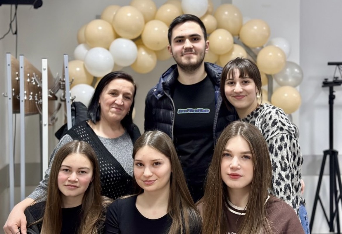 FLEX Alumni Program tweet media