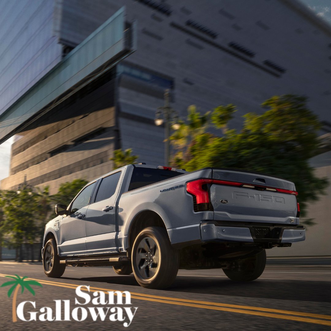 GallowayFord's tweet photo. This 2023 Ford F-150 Lariat will have you ready for anything. Conquer challenging tasks with features like four-wheel drive, alloy wheels, and major towing capabilities. Stop by Sam Galloway Ford today to take it for a test drive. Learn more at https://t.co/DPFKELdgK1 https://t.co/ARzi8QfT1J