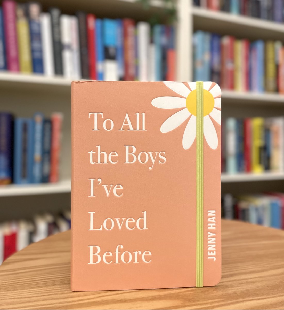 simonteen's tweet photo. Special #sweepstakes alert!! You can now enter for a chance to win a special keepsake edition of #ToAllTheBoysIveLovedBefore by Jenny Han in celebration of this iconic rom-com's 10th anniversary! Get all the details here: https://t.co/UX3gtfTFgJ

Rules: https://t.co/WHoeaEbu4X https://t.co/mwJe1X7Jnp