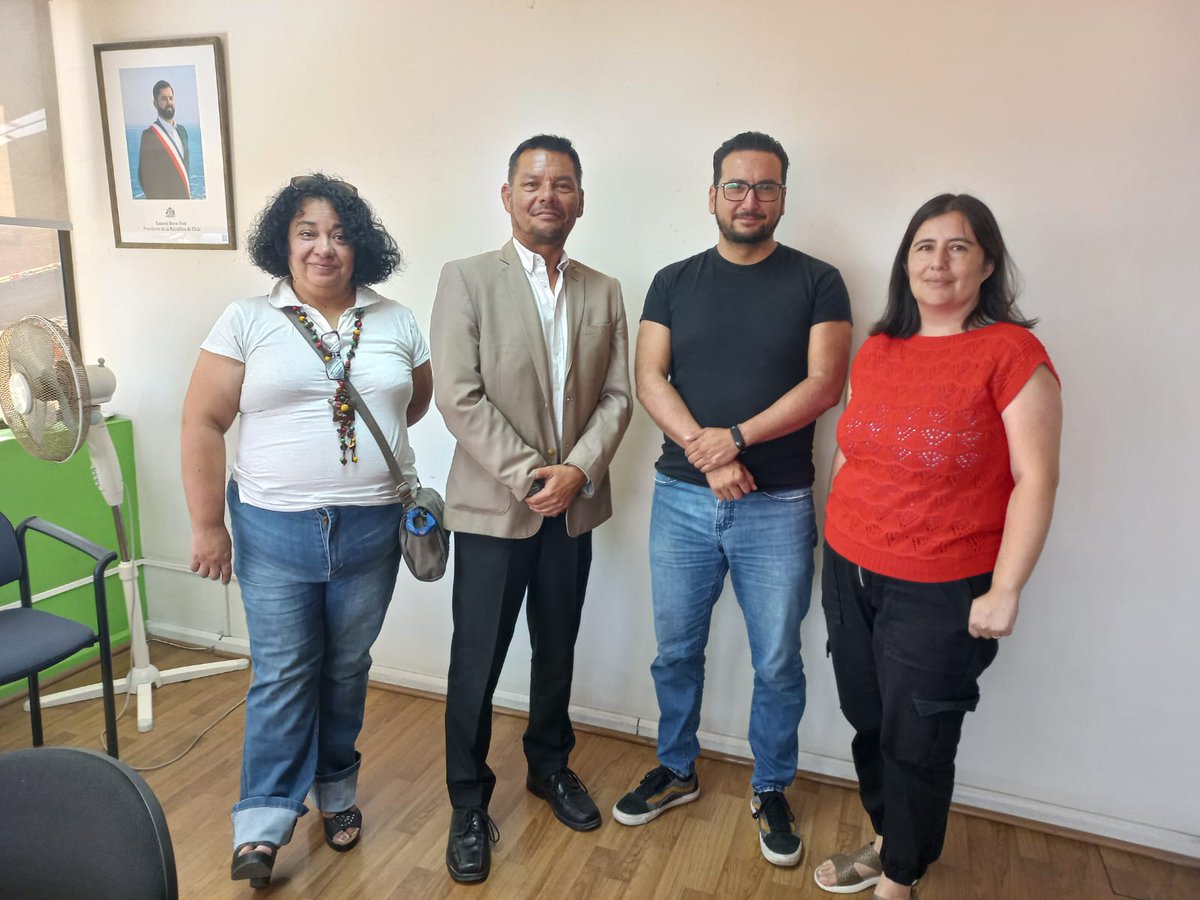 ChileCreaPet's tweet photo. Hoy, reunión entre el Grupo CreaPET Chile y la Seremia de Medio Ambiente, la práctica de la escucha activa fue fundamental. Este enfoque permitió analizar y avanzar a fondo las normativas asociadas a la ley REP #Antofagasta #Economic #Chile #education https://t.co/Aw0tkJWYge