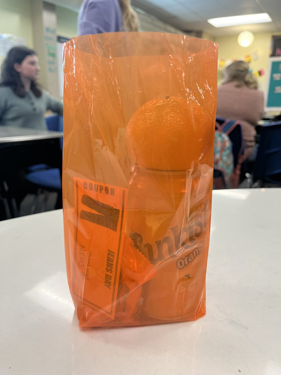 RogersRead's tweet photo. My National Elementary Honor Society made gifts to help teachers get through this last week before break.   “Orange” you glad it’s almost Spring Break 🧡🧡 https://t.co/taE4IlbB0d