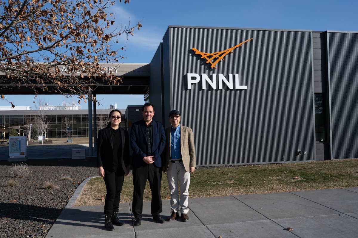 Alejandro A. Franco tweet media