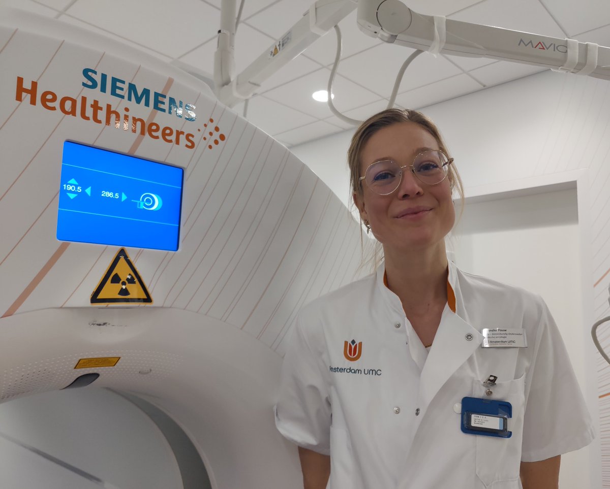 Meet the Author: Hanneke Pouw, PhD student from @AmsterdamUMC, @CancerCenterAMS is 1st author of “1st Exploration of On-Treatment Changes in Tumor & Organ Uptake of a Radiolabeled Anti-PD-L1 Ab during Chemoradiotherapy in Patients with NSCLC using Whole Body PET,” in #JITC 1/5