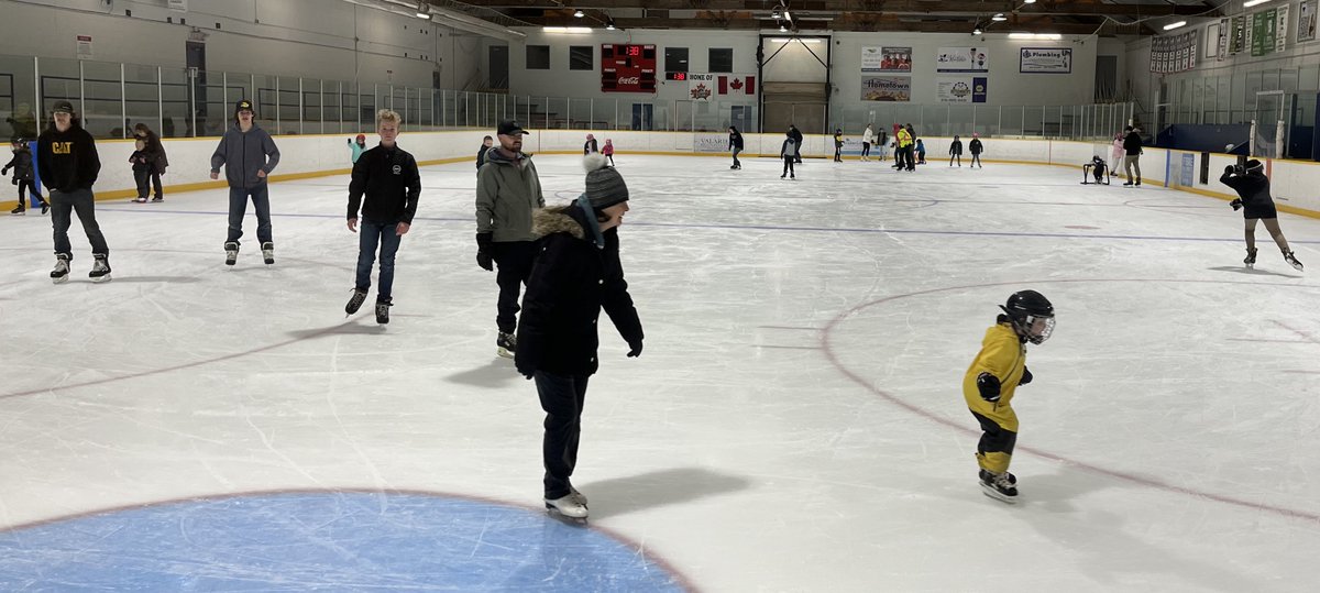 I had a great time watching and chatting with skaters during my free family skate in Ingersoll today. There's another tomorrow in Norwich from 1:30-3:30 p.m. and Wednesday in Tillsonburg from 1-2:30 p.m. Join me!