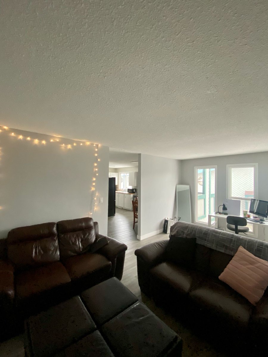 Friends/Followers: We are looking for 1 more female room mate to join two female student athletes attending U of A . No smoking, or animals allowed. 13 min drive to campus located close to stores and in a really quiet safe area in Edmonton. Please contact me if you're interested.