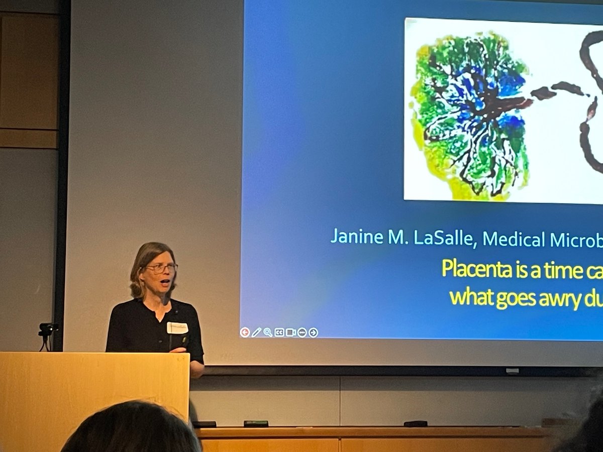 A great talk about placenta and sex differences by Professor Janine LaSalle PhD at the Women's History Month Science Symposium! @UCDAVISPharmac1 @UCD_MMI @MCIPUCD