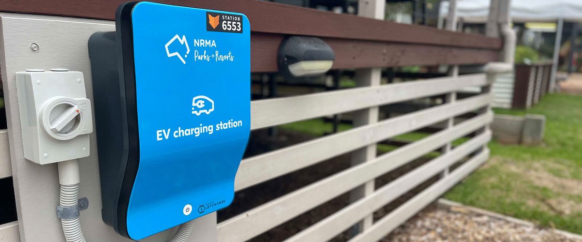 Holidaymakers and EV drivers, take note! NRMA Parks and Resorts now offer AC destination chargers at holiday parks across NSW, QLD, VIC, and SA. Charge your electric cars conveniently while enjoying your stay: mynr.ma/nrma-parks-ev