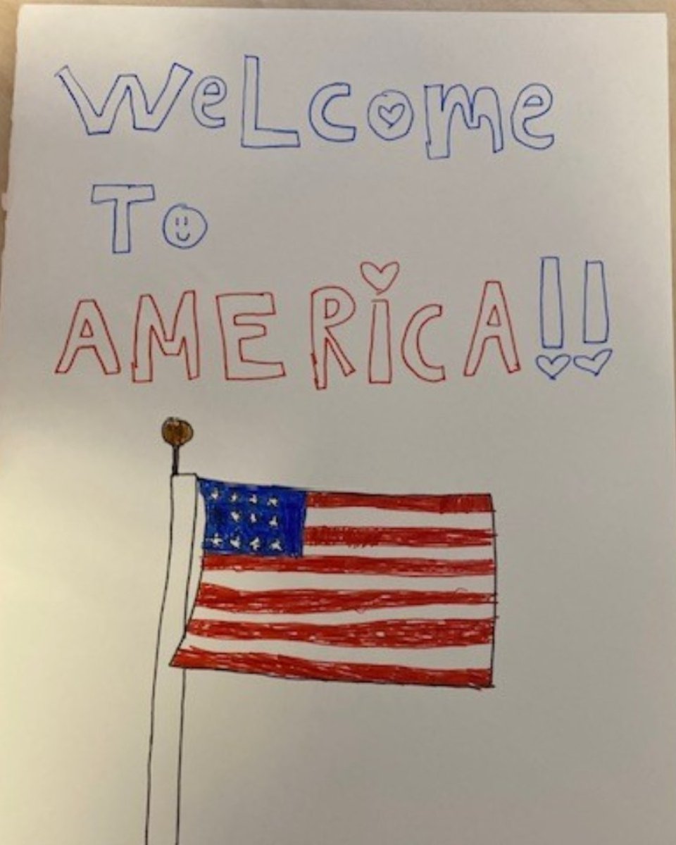 The fourth graders at @MissionGrammar welcomed @rfkram and hosted Mass before sending heartfelt cards to welcome new arrivals in Boston. Such inspiring kindness! #CatholicCharities #Boston #Nonprofit #Catholic #Mass