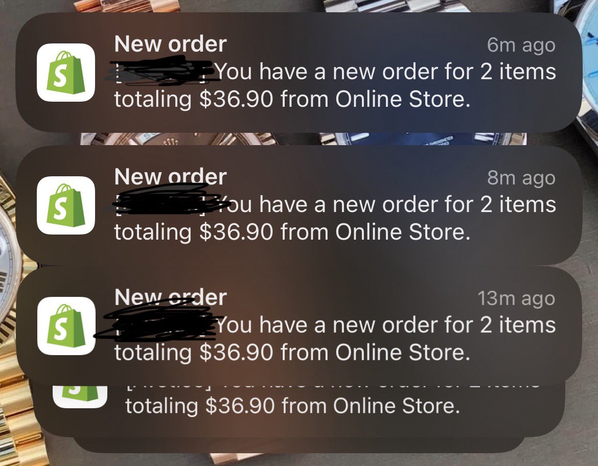 I can’t be more grateful.

I was eating dinner with my parents and every 2m Shopify notifications coming in. They’re finally understanding what I’ve been working on for the past year.

I used to dream about this moment and it just happened. 

Never give up on your goals 💪📍