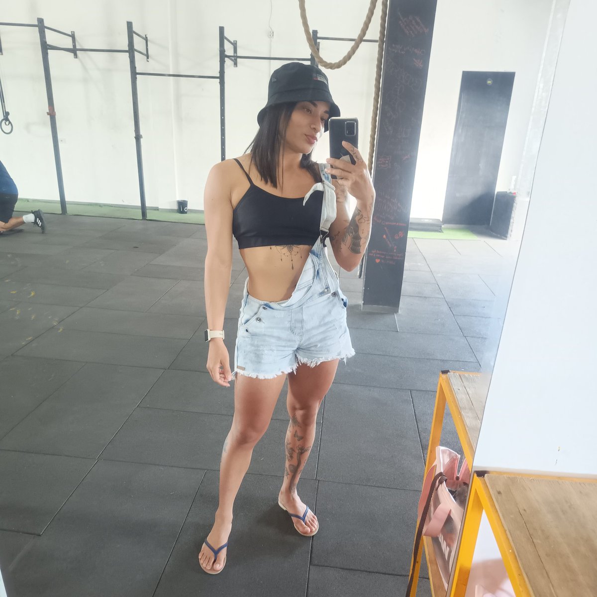 Só um pouco diferente 🥹🫰🏻
#minhanovaversao