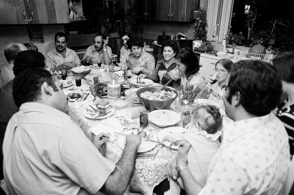 ChicagoMuseum's tweet photo. This year, #Ramadan began at sundown yesterday. In our latest blog post, CHM curator Rebekah Coffman talks about the significance of iftar, an important part of Ramadan, &amp; how @UNESCO recognized it in 2023 as an example of Intangible Cultural Heritage: https://t.co/iCmdzGyPvr https://t.co/Khg637ITT0