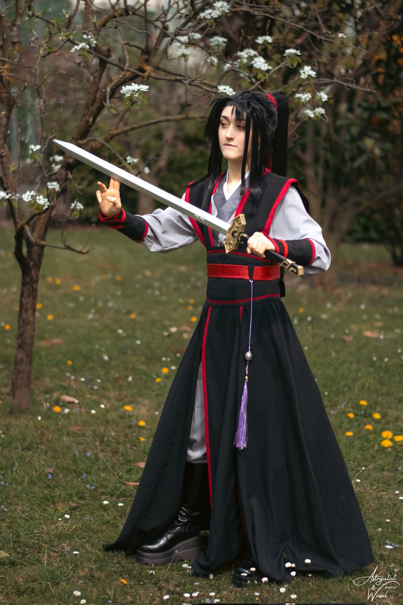 AstrojulietW's tweet photo. I miss cosplay Wei Ying in this version! Such a long time already 🙈
#modaozushi #madaotosu #魔道祖师 #cosplay #魏婴 #魏无羡 #夷陵老祖 #weiying #weiwuxian #modaozushicosplay #wangxian #mdzscosplay #mdzs #weiyingcosplay #weiwuxiancosplay #italiancosplay #italiancosplayers https://t.co/LeRzELgMee