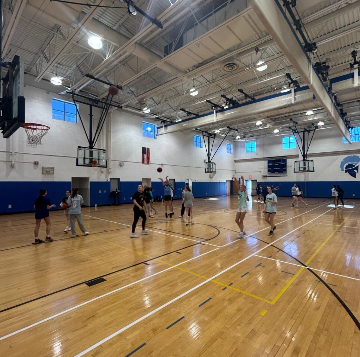 Great get-together with the high school and middle school teams today to get to know each other better, compete in some fun games and talk basketball! The future is so bright 😎🏀🩵