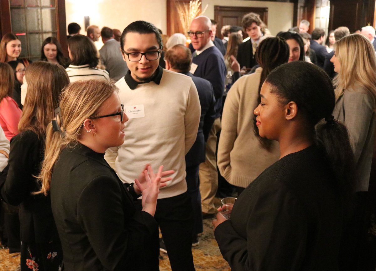 MaristCCS's tweet photo. Our students saw so many #Marist alumni, staff, guests, and administrators, including Marist College President Kevin Weinman and his wife Beth Weinman, on the first night of our Public Service Career Trip to Washington, D.C. Lots of networking happened at the City Club tonight. https://t.co/luEgwk95kV