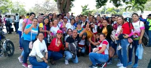 #11Marzo|| Supervisión Educativa presente en el encuentro con nuestro Presidente <a href="/NicolasMaduro/">Nicolás Maduro</a> en territorio Monaguense. 
<a href="/_LaAvanzadora/">Yelitze Santaella</a> 
@MPPEDUCACION 
<a href="/ActualZe/">CDCE ESTADAL MONAGAS</a> 
<a href="/estabacarolina1/">Carolina Estaba</a> 
<a href="/BritoEira/">Eira Brito</a>