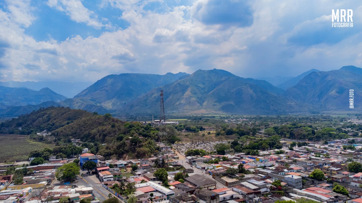 Mariannarodreal's tweet photo. Un pueblito entre las montañas que se llama Cumanacoa https://t.co/oXEfT6U46O