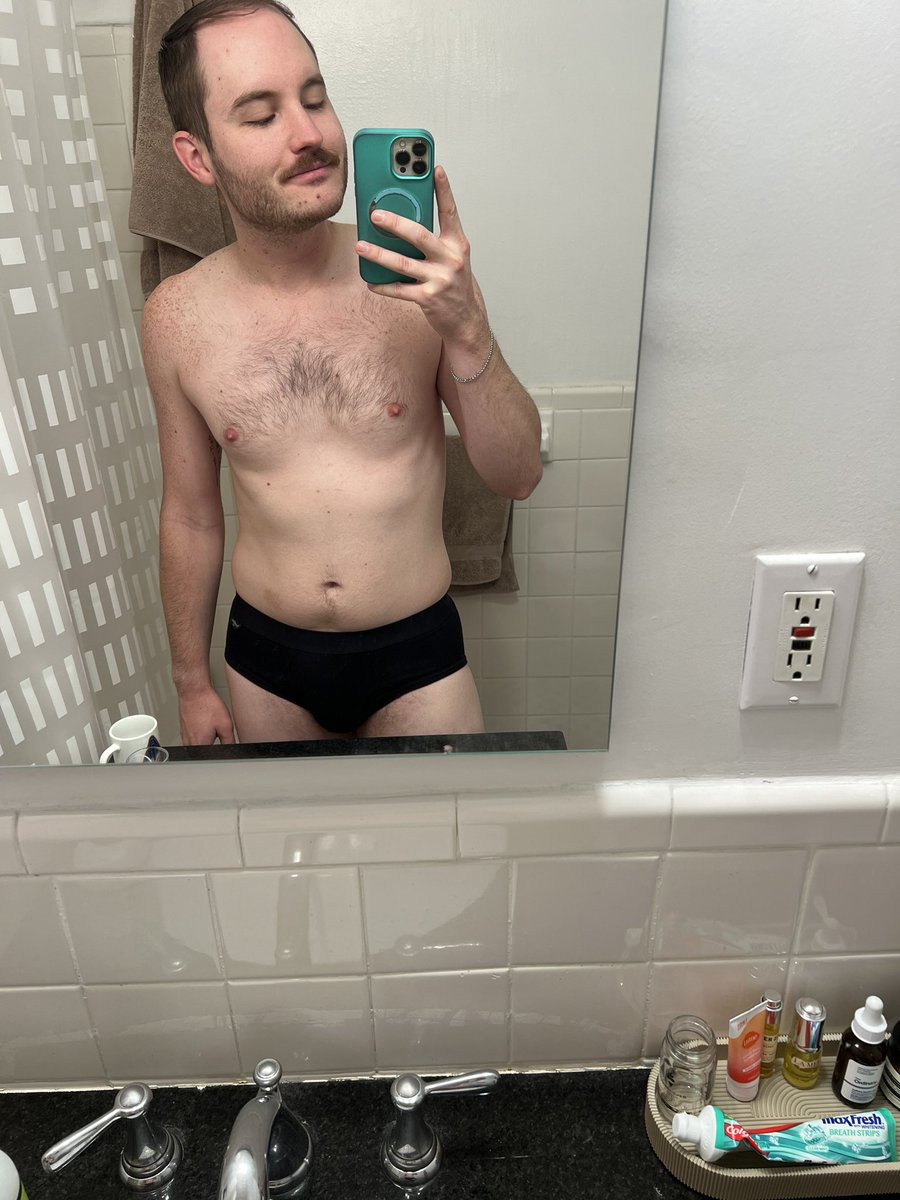 kyle (taylor’s version) tweet media