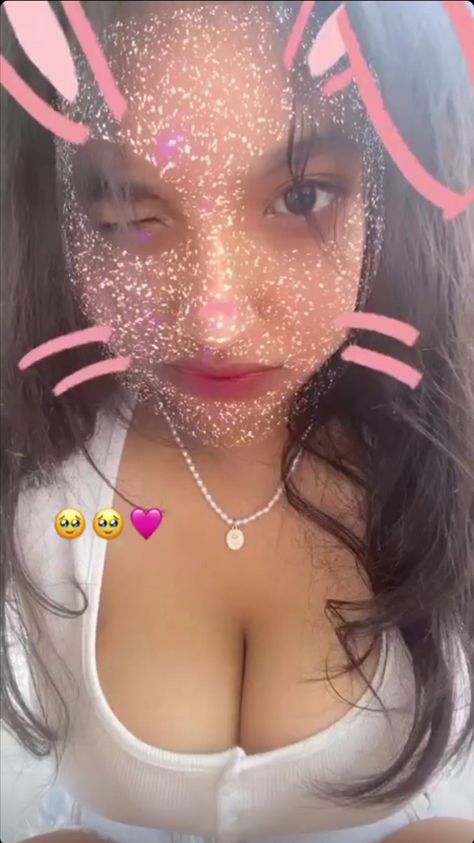 dhanishaxoxo's tweet photo. Meowwwww 🐱😽 https://t.co/ny0U2QWygg