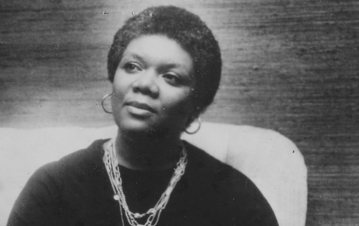 Today is World Poetry Day! The poet Lucille Clifton is my literary black mother: reading her work, I felt 'If she is possible, if these words are possible, then maybe I am possible.' Do you have a favorite poet? Do you have a favorite poem? Share in the RTs!