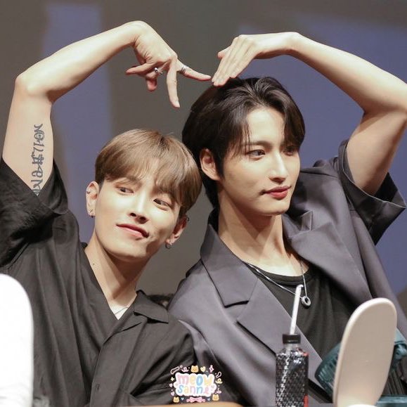 sannipanyeo's tweet image. matz (seongjoong) moments 

a thread