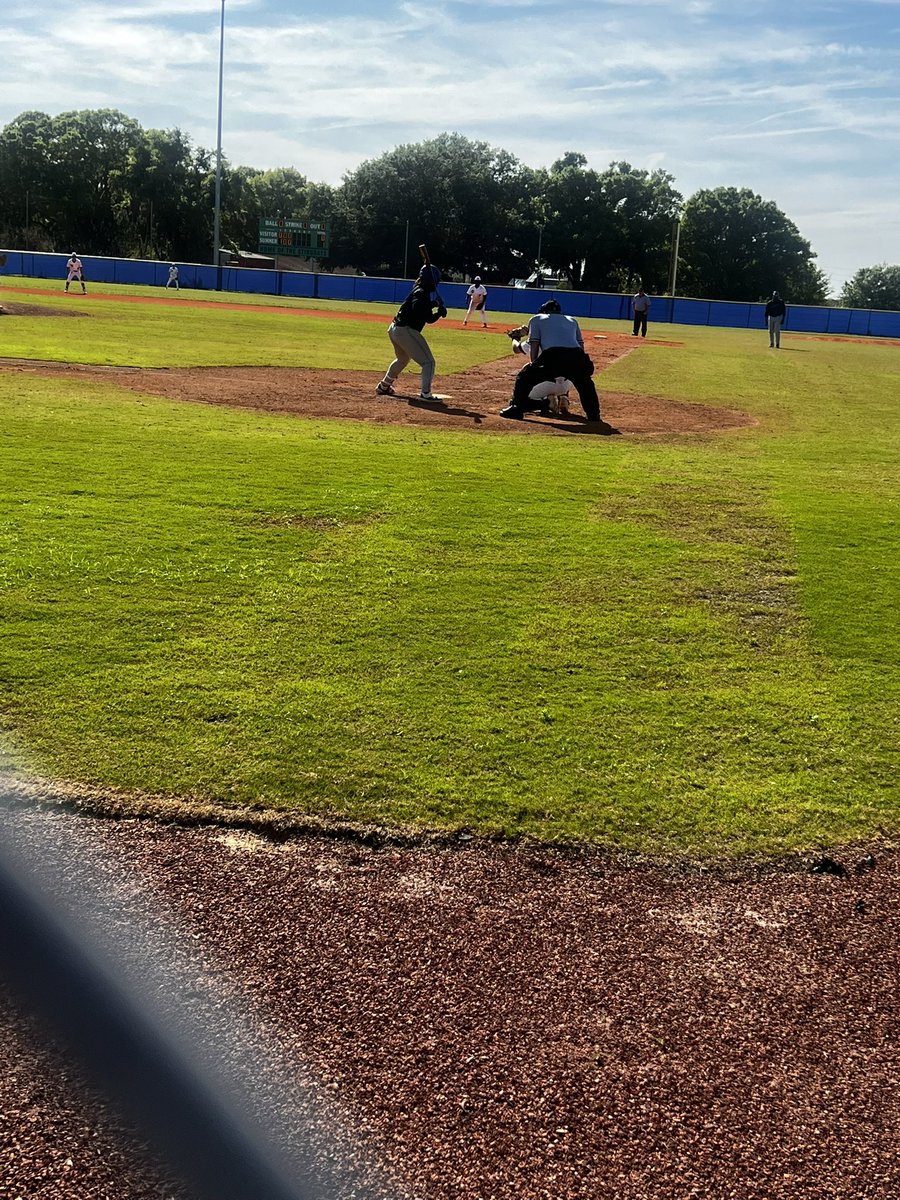 King vs Seffner Christian at Sumner for the Saladino Tournament!! Let’s go Lions!!!