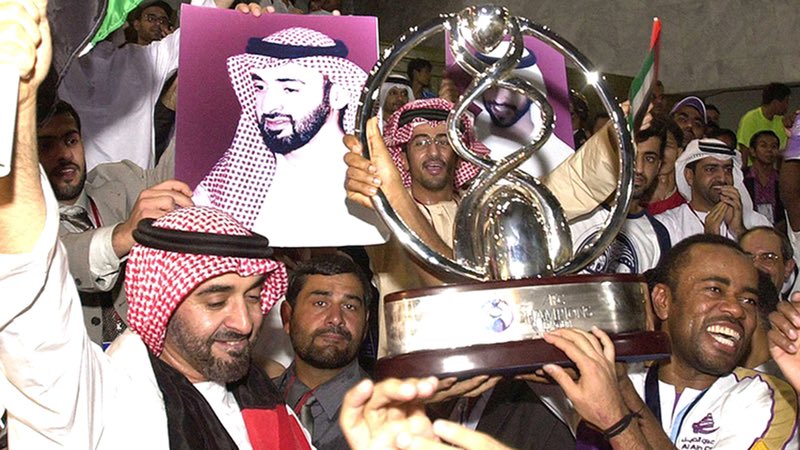 في يوم ميلادك يا سيدي .. 
نرفع راسك و نرفع اسم بلدنا و نهديك اجمل فوز 💜💜💜💜💜